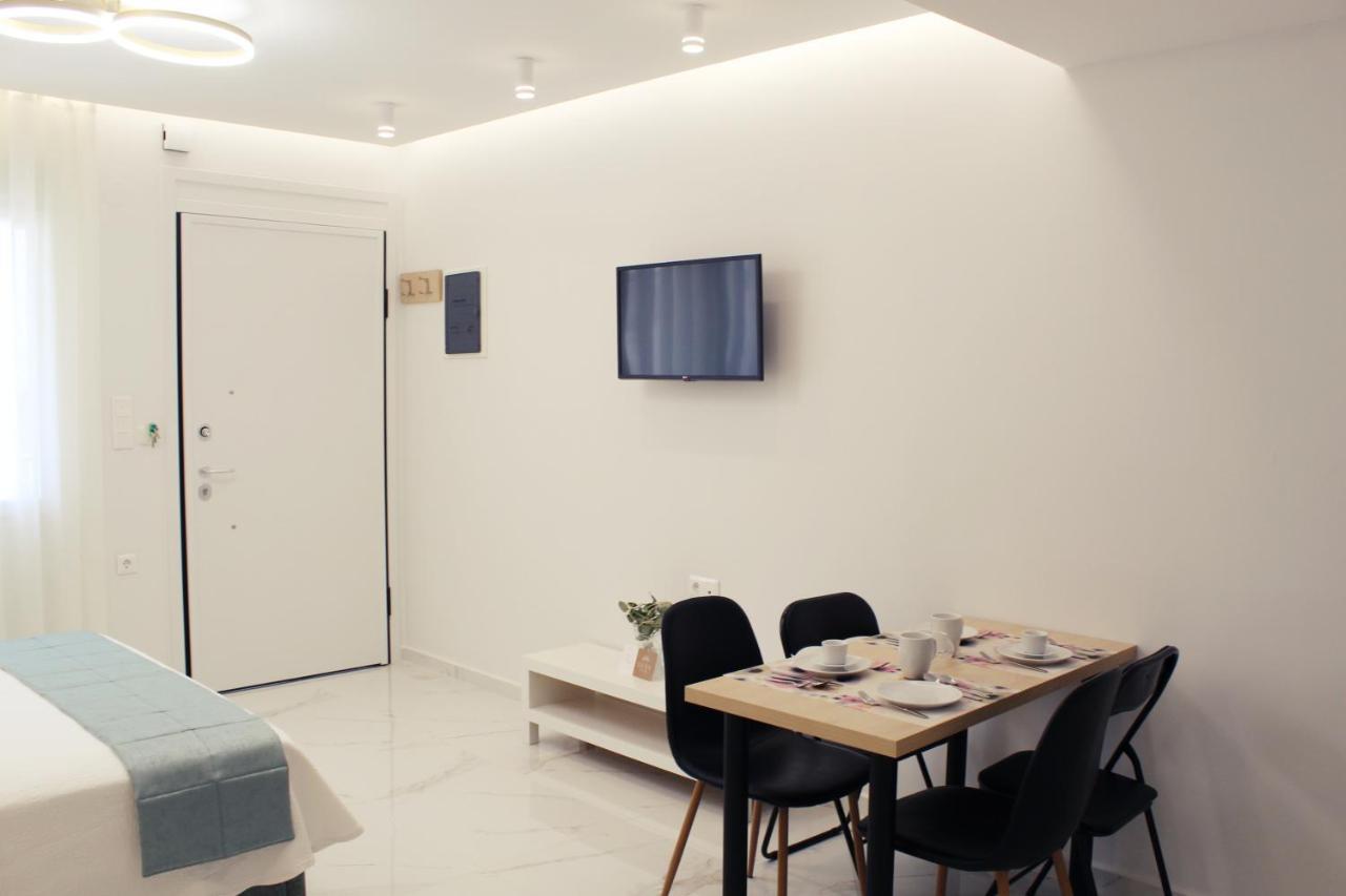 Saan Luxury Living Apartment Nea Kallikrateia ภายนอก รูปภาพ